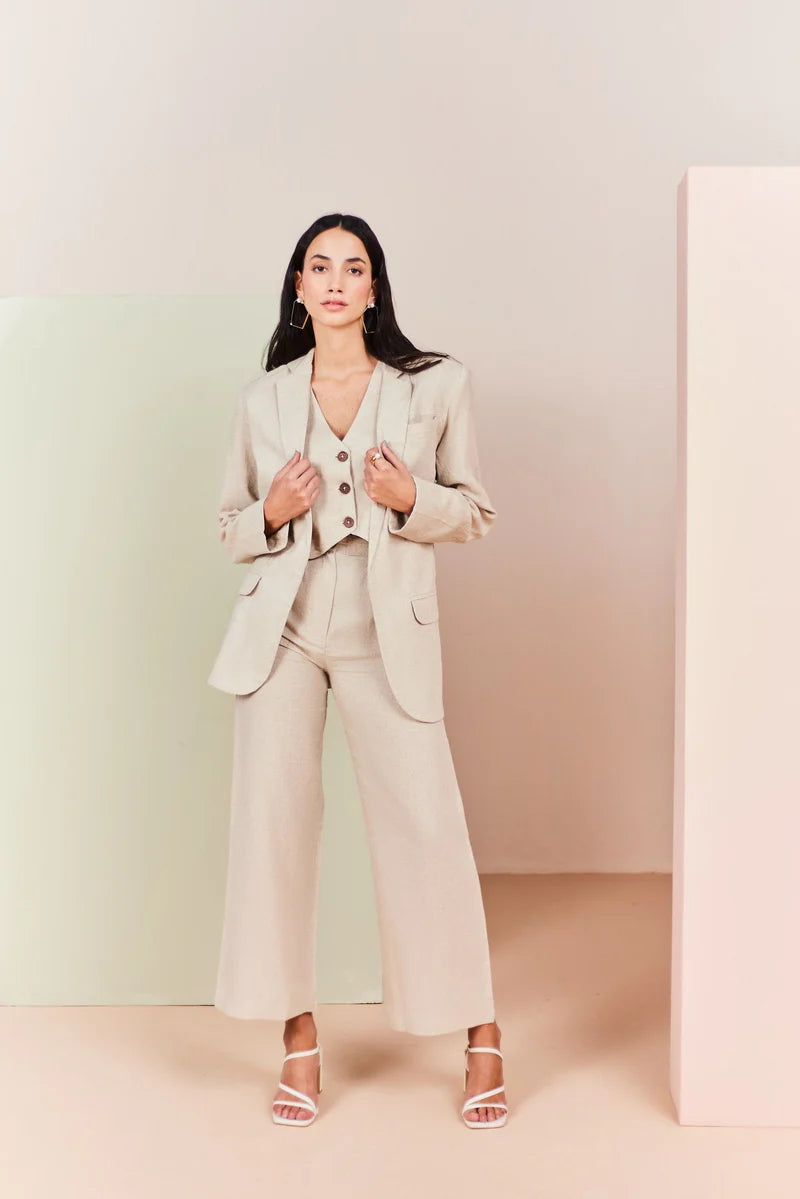 Lorenza Three Piece Set